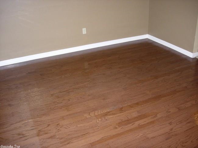 CHENAL VALLEY CHENAL CIRCLE - Residential