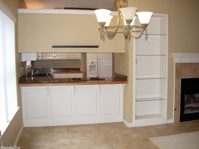 CHENAL VALLEY CHENAL CIRCLE - Residential