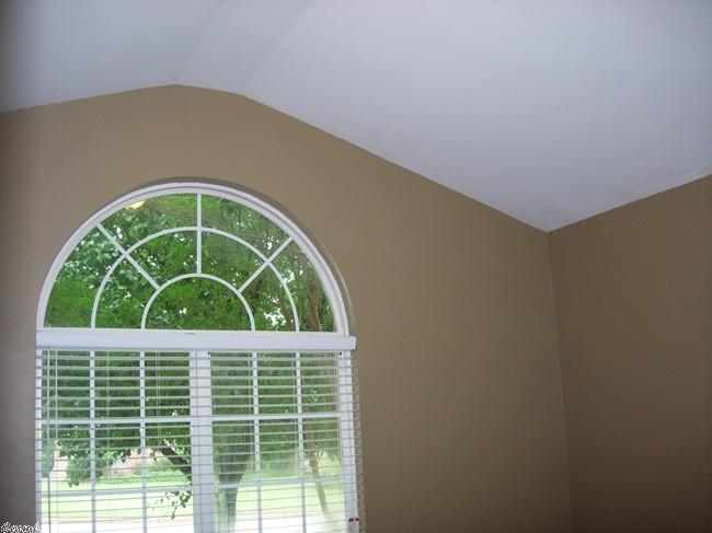 CHENAL VALLEY CHENAL CIRCLE - Residential