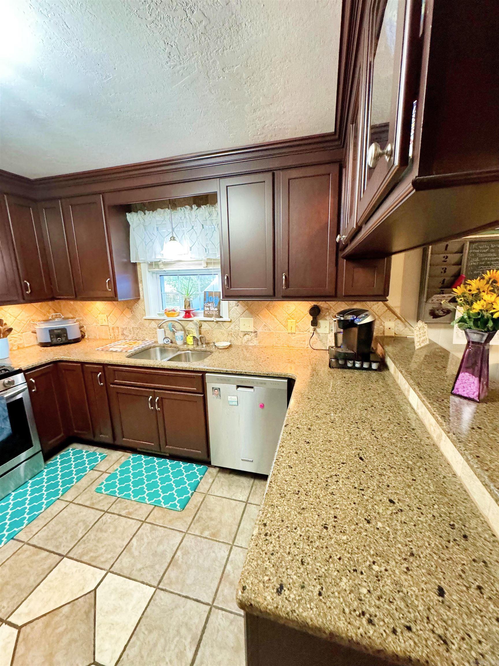 Elmwood - Residential