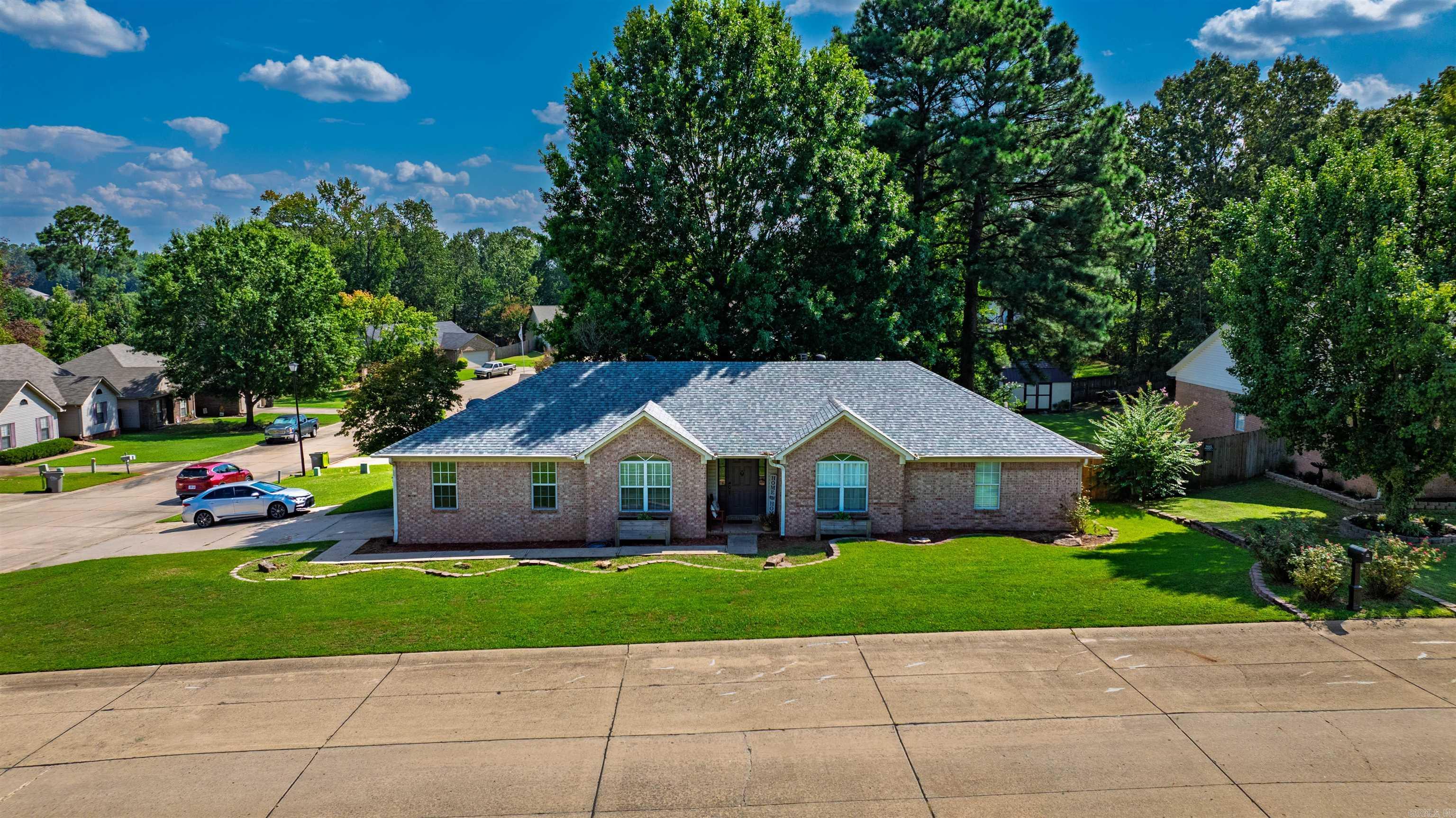 WELCOME TO THIS CHARMING MOVE-IN READY 3 BEDROOM 2 BATH HOME FEATURING BEAUTIFUL UPDATES AND AN INVITING LIVING SPACE. THE UPDATED KITCHEN BOASTS BEAUTIFUL COUNTERTOPS, STAINLESS APPLIANCES, DOUBLE PANTRY, AND A GREAT LAYOUT FOR EVERYDAY LIVING AND ENTERTAINING. THE SPACIOUS LIVING ROOM FEATURES A COZY FIREPLACE AND BEAUTIFUL WINDOWS OVERLOOKING THE BACK DECK. STEP OUTSIDE TO A HUGE PRIVATE DECK---IDEAL FOR OUTDOOR ENTERTAINING OR SIMPLY RELAXING IN YOUR OWN BACKYARD OASIS. THIS FABULOUS HOME OFFERS GENEROUSLY SIZED BEDROOMS, UPDATED FLOORING AND A WARM WELCOMING ATMOSPHERE. LOCATED IN ONE OF THE AREA'S MOST DESIRABLE NEIGHBORHOODS---THIS IS THE ONE YOU'VE BEEN WAITING FOR!! CALL AND SCHEDULE YOUR SHOWING TODAY!!