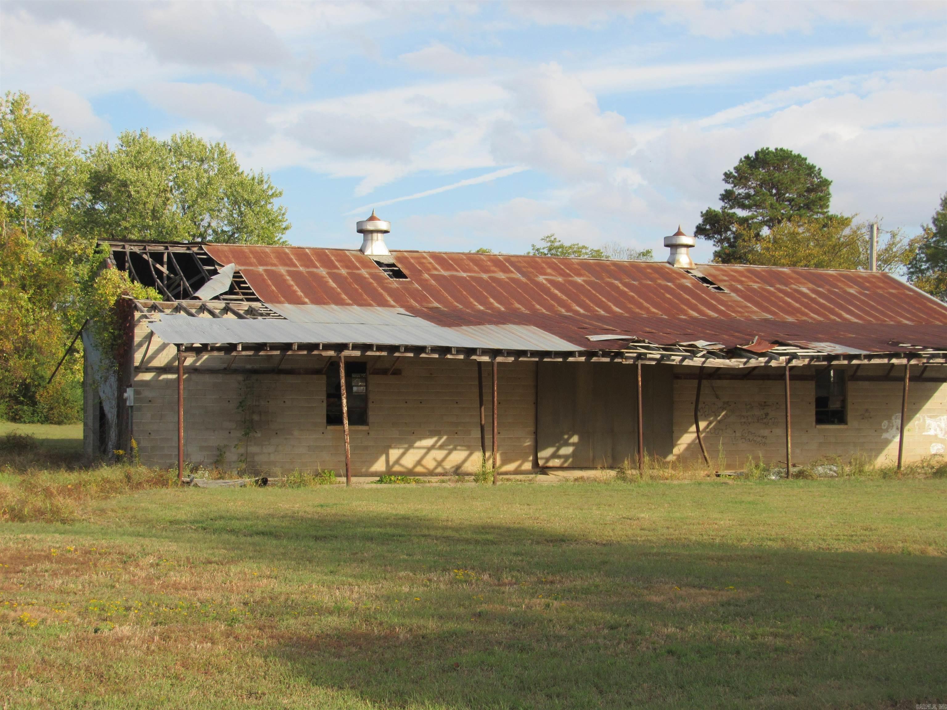 WO Scroggins - Commercial Sale