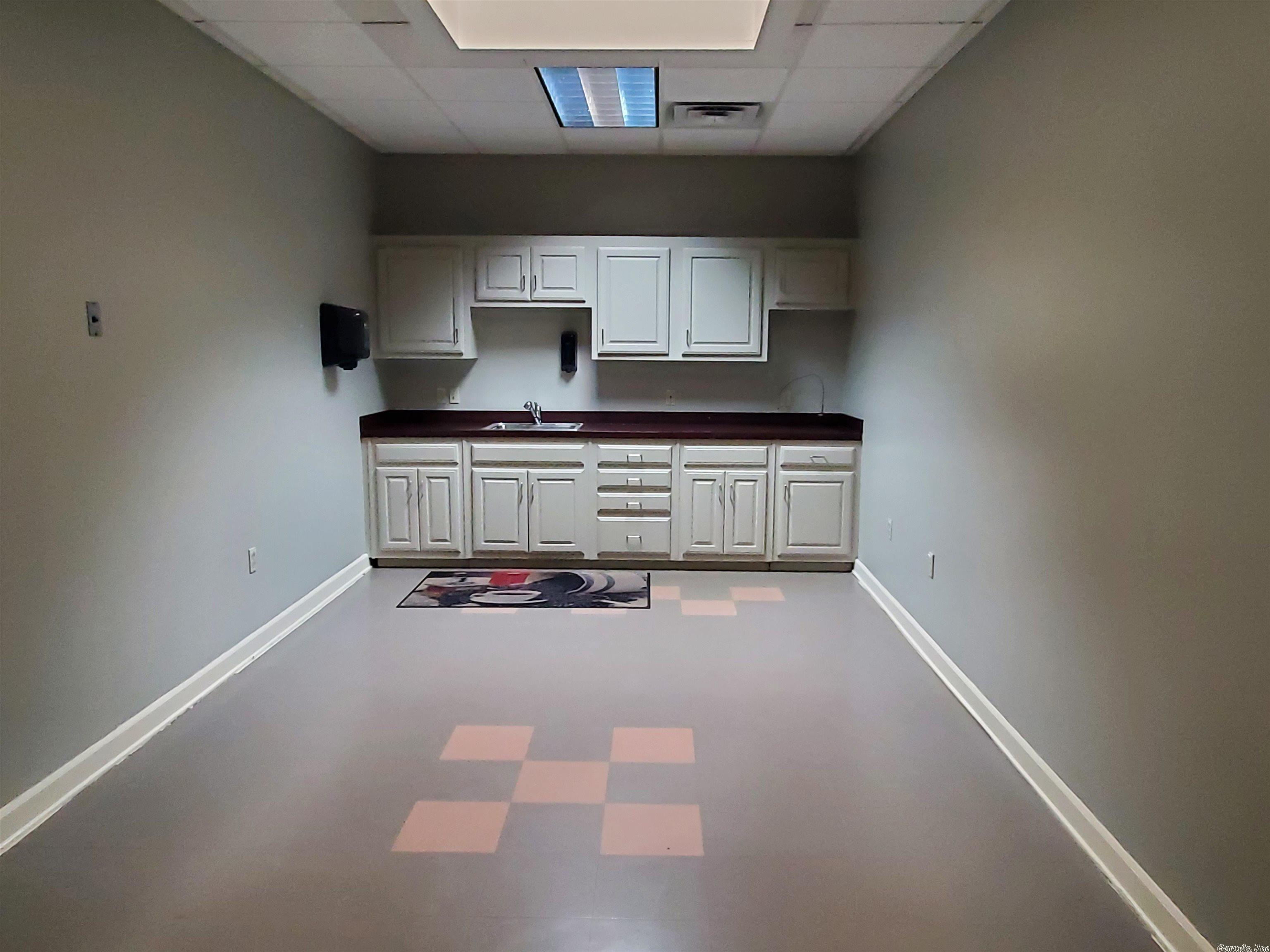 Metes & Bounds - Commercial Sale
