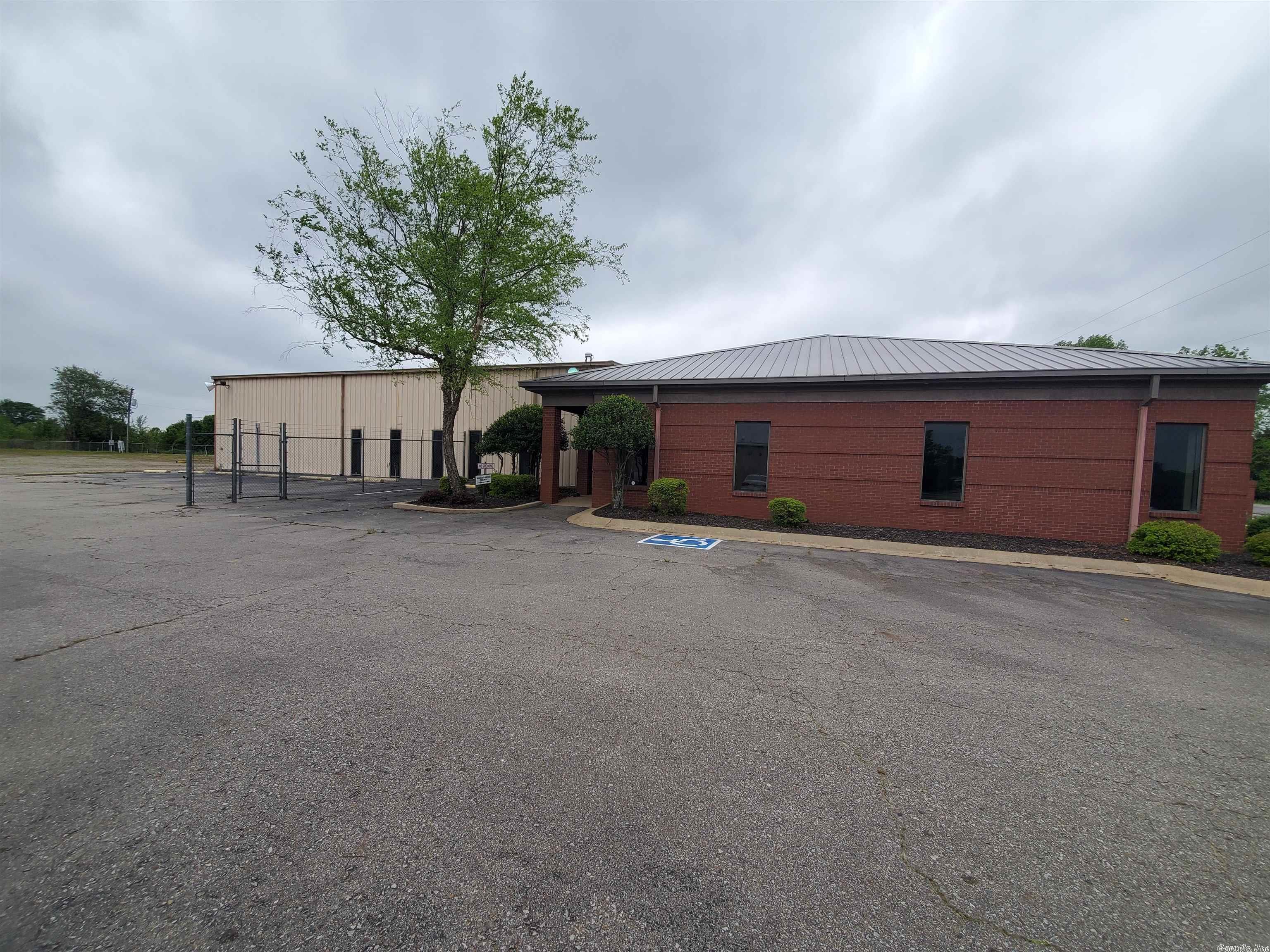 Metes & Bounds - Commercial Sale