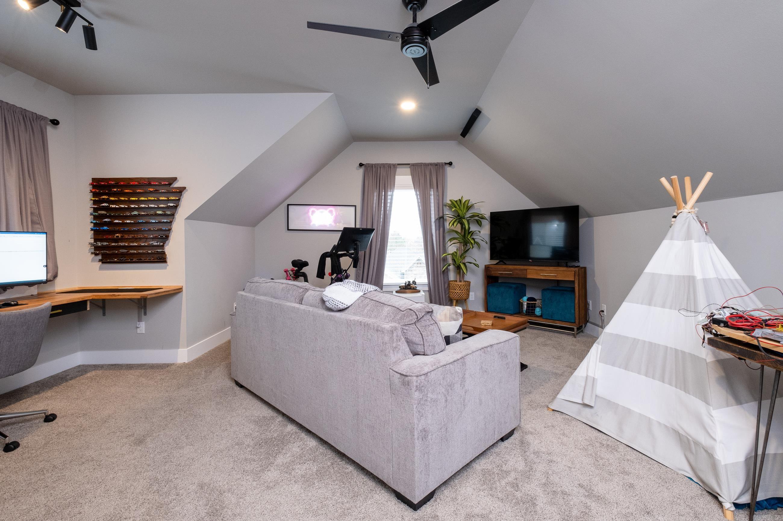 Lochridge Estates - Residential