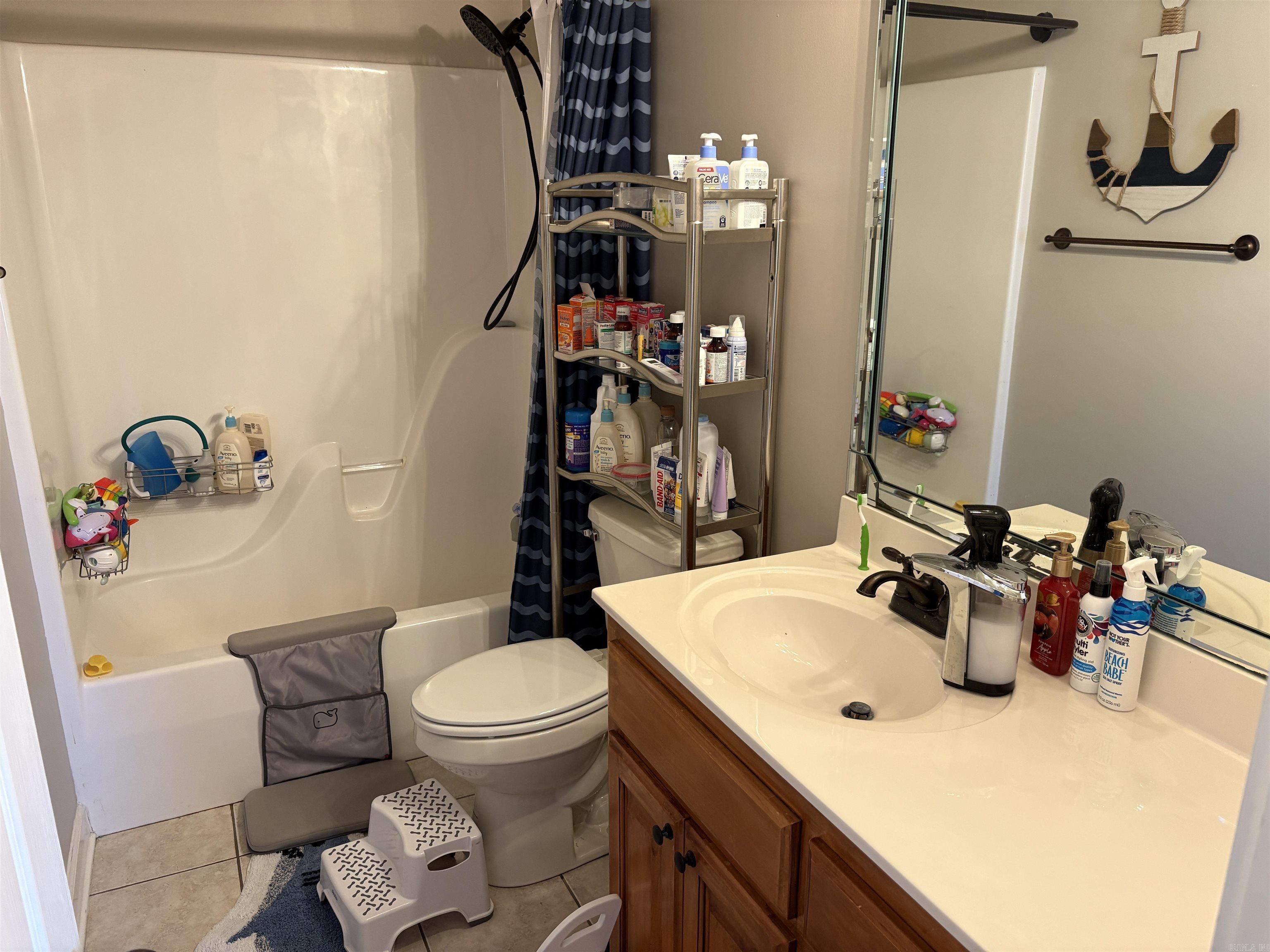 CHESTNUT MEADOWS - Residential