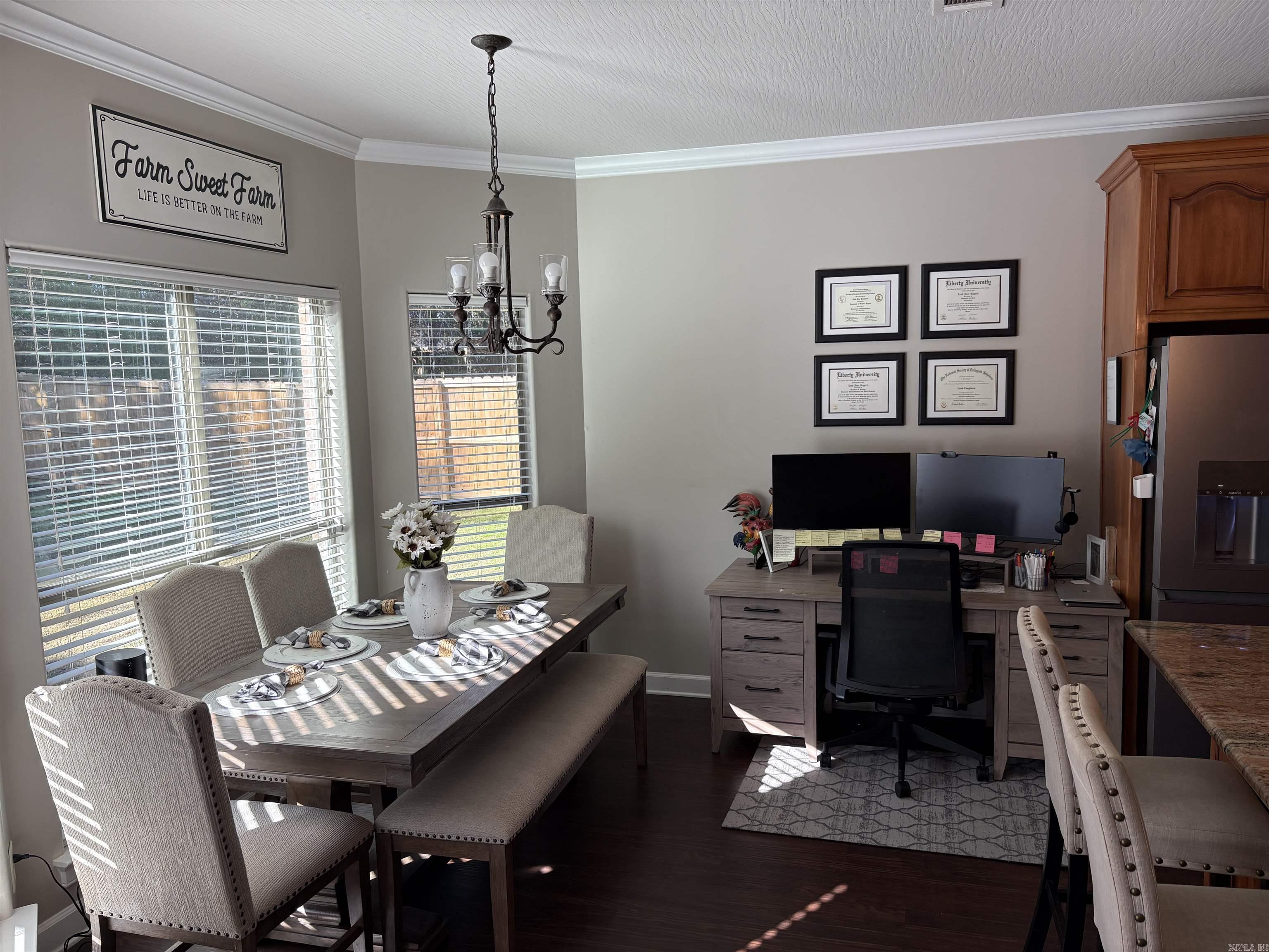 CHESTNUT MEADOWS - Residential