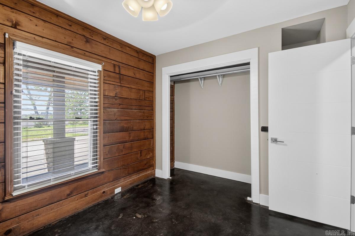 MEADOWLAKE - Residential