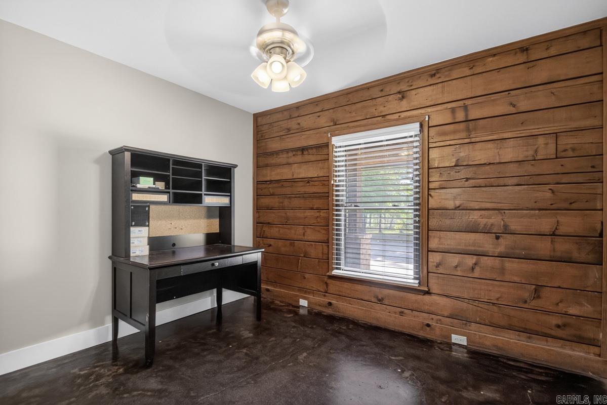 MEADOWLAKE - Residential