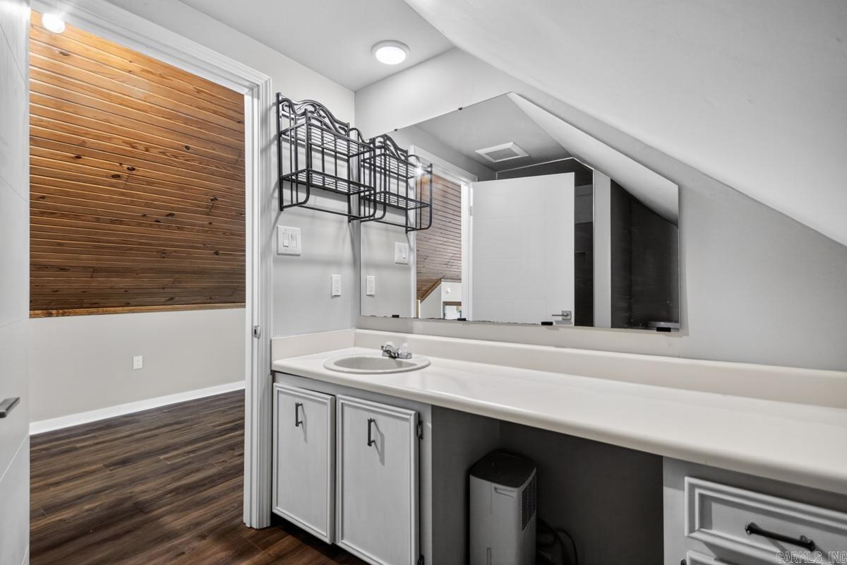 MEADOWLAKE - Residential