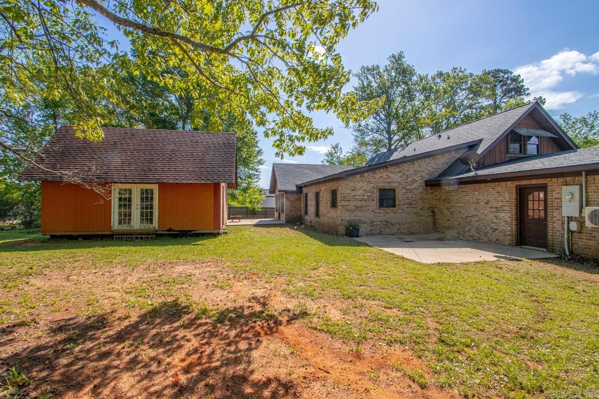 MEADOWLAKE - Residential