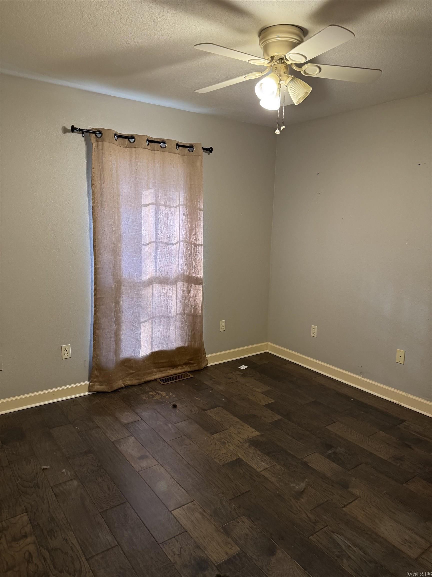 NORTH POINT GLENN ADDN - Residential