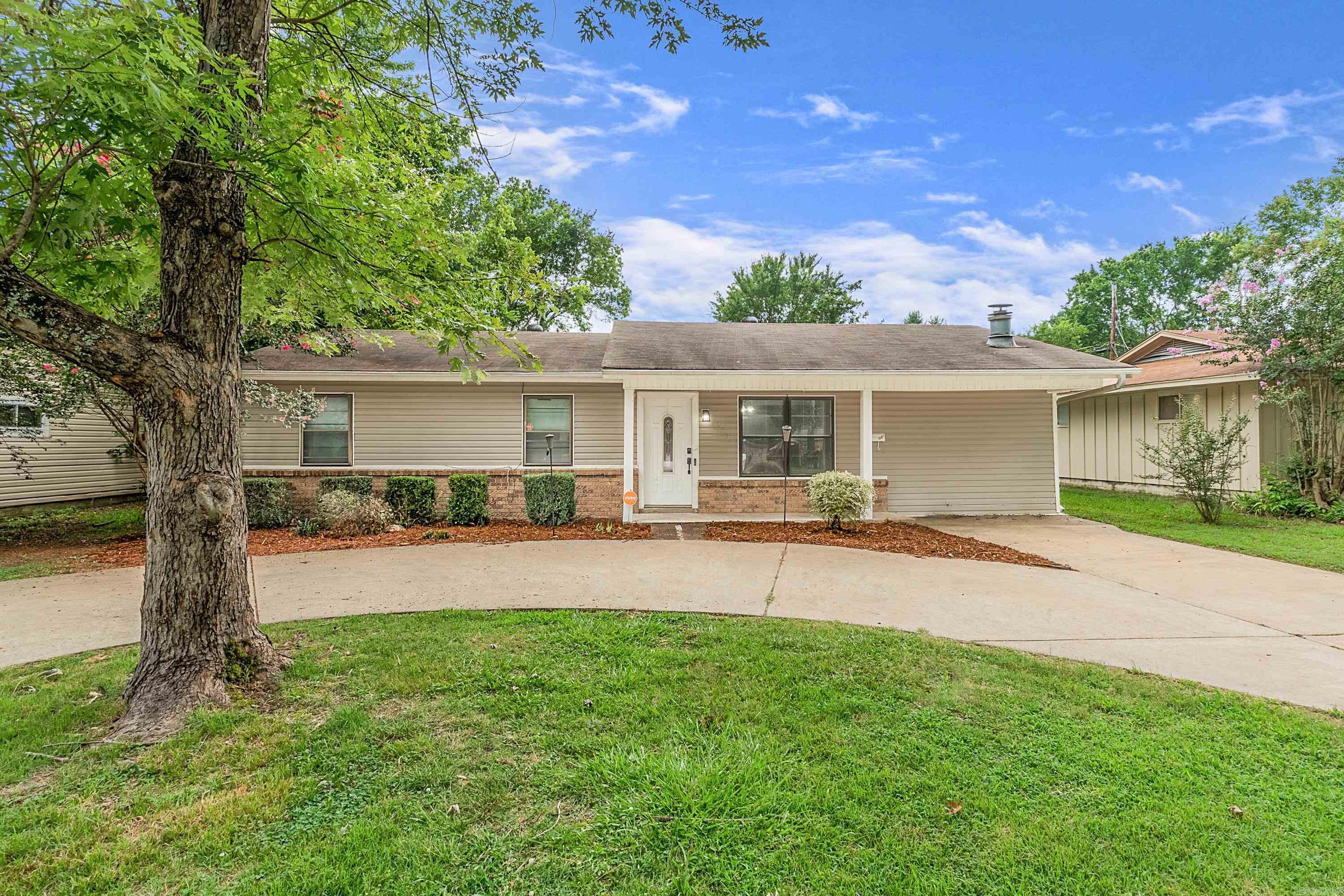 Welcome home! This 3 bedroom, 2 bathroom house has it all. Open floor plan, walk in pantry, two living spaces, bonus room with its own bathroom, huge laundry room, LV flooring, concrete flooring, woodburning fireplace, fully fenced backyard, storge building, and quite neighborhood. What else do you need? Sq ft is approx. Please measure. ***AGENTS PLEASE SEE REMARKS***