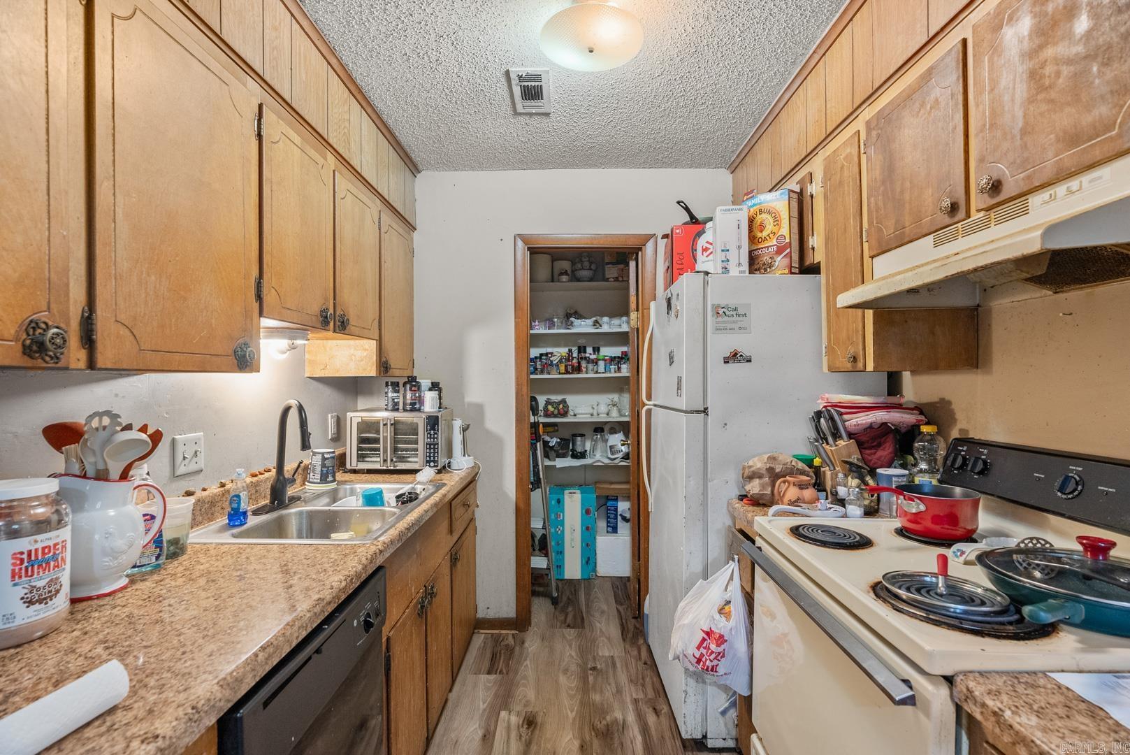 Park Ruby - Residential Income