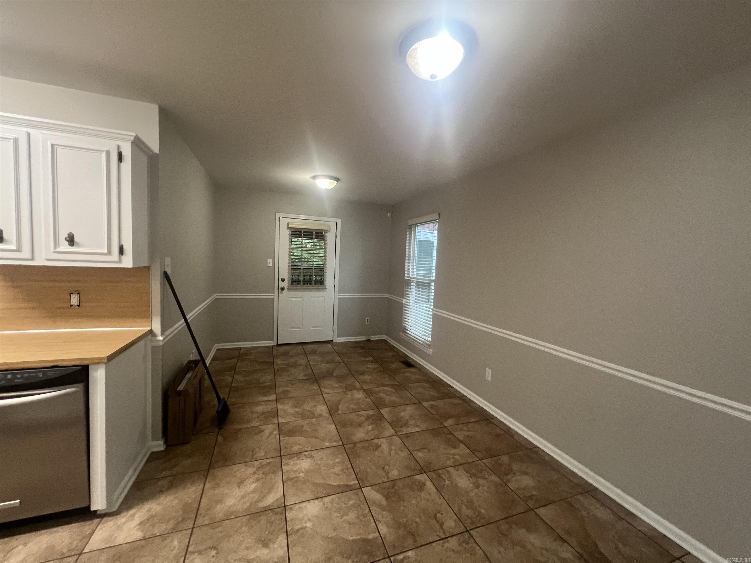 IRISH SPRING ESTATES - Residential