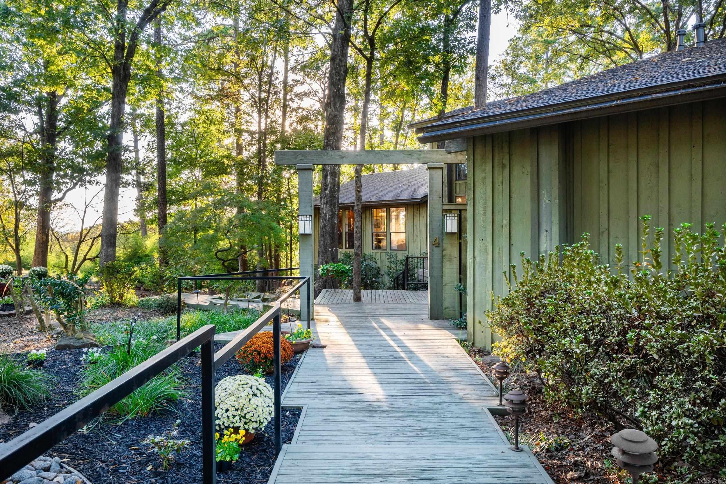 Metes & Bounds - Residential