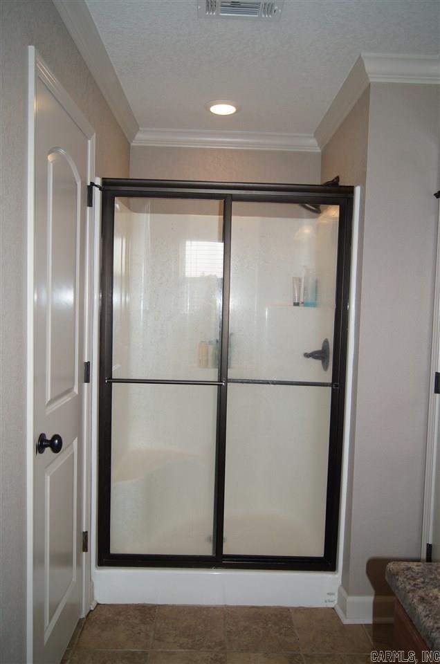 HURRICANE HILLS - Residential