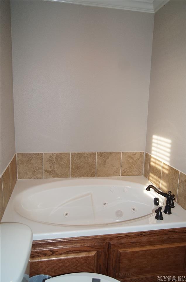 HURRICANE HILLS - Residential