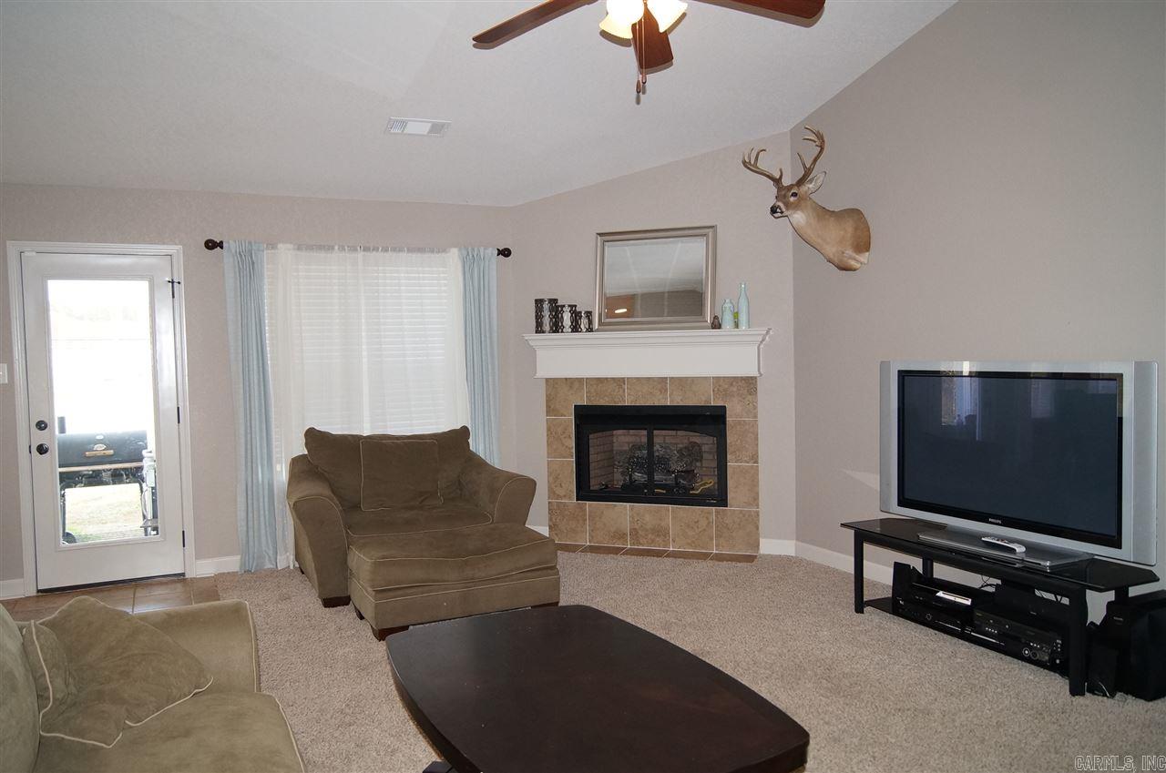 HURRICANE HILLS - Residential