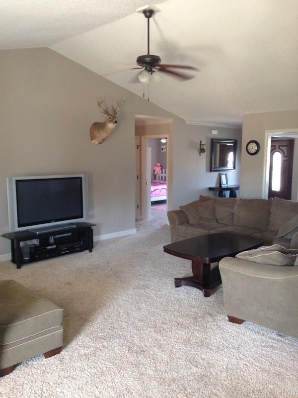 HURRICANE HILLS - Residential