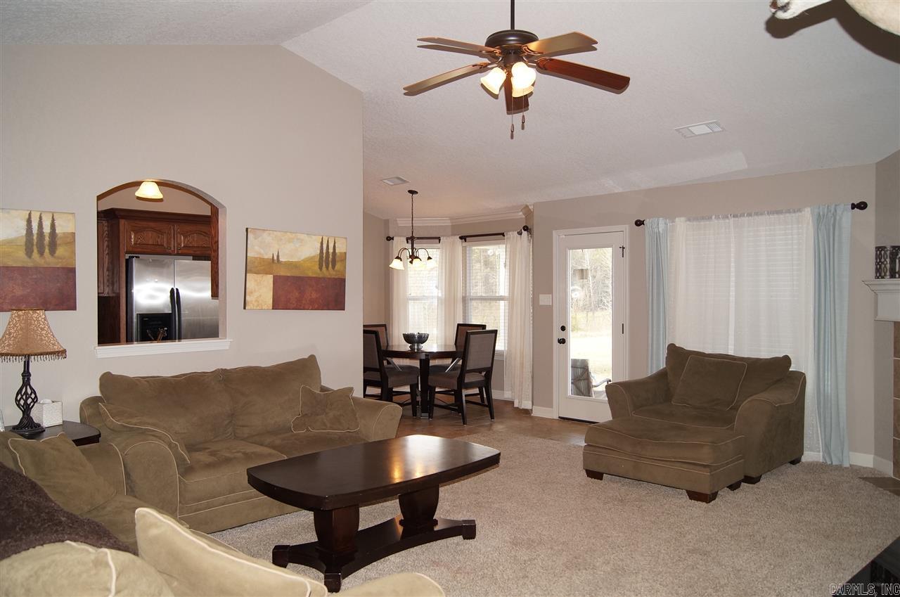 HURRICANE HILLS - Residential