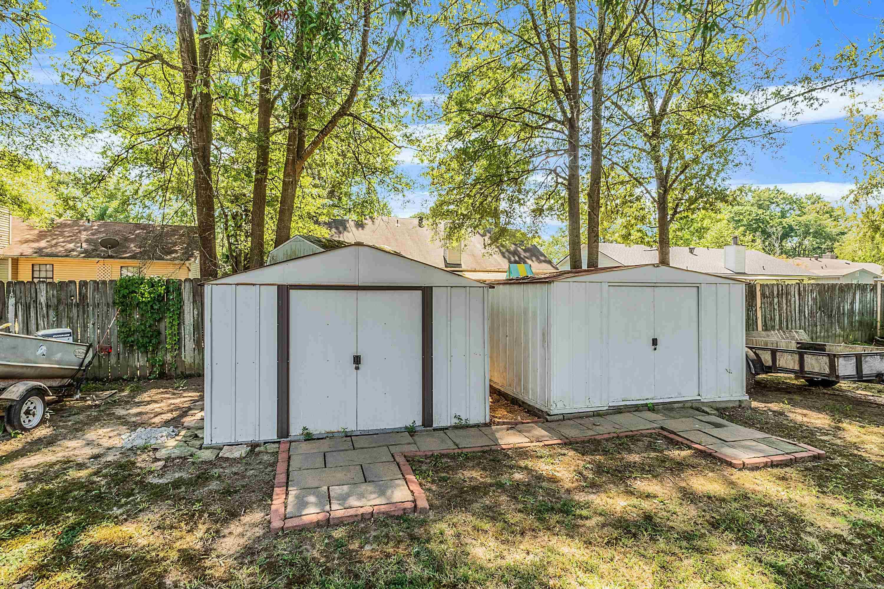 CARYWOOD - Residential