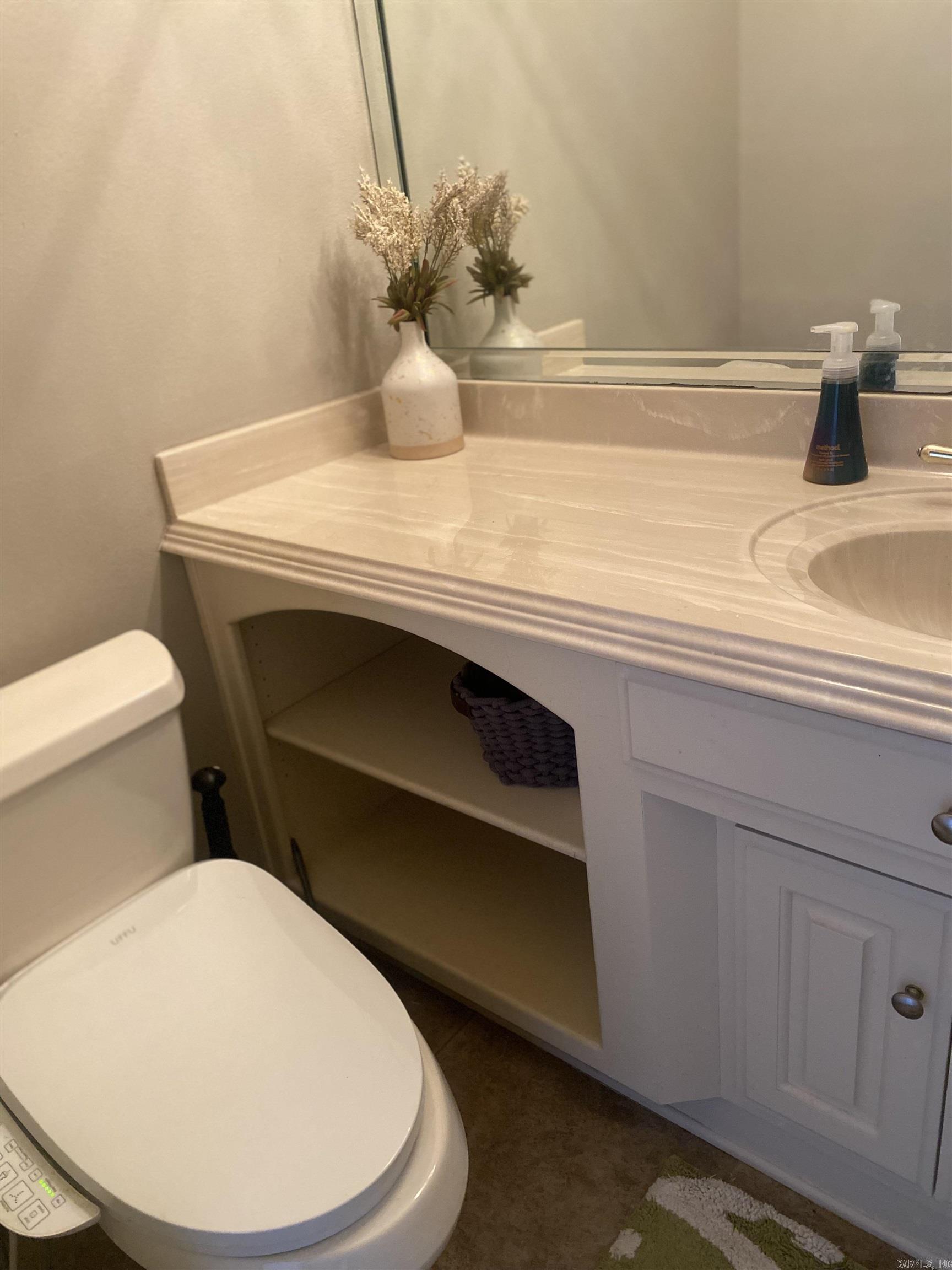 COUNTRY CLUB OF ARK THE - Residential