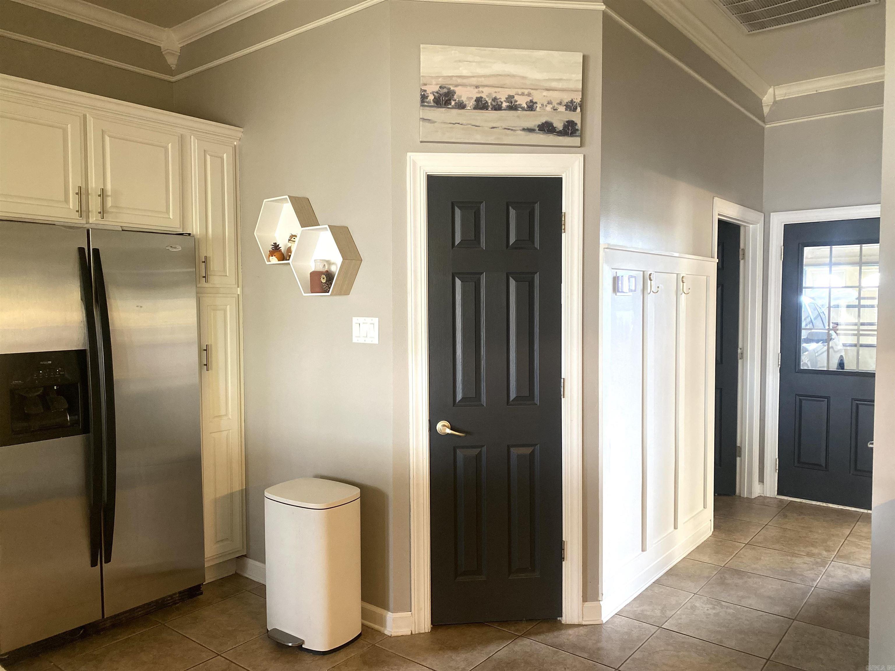 COUNTRY CLUB OF ARK THE - Residential