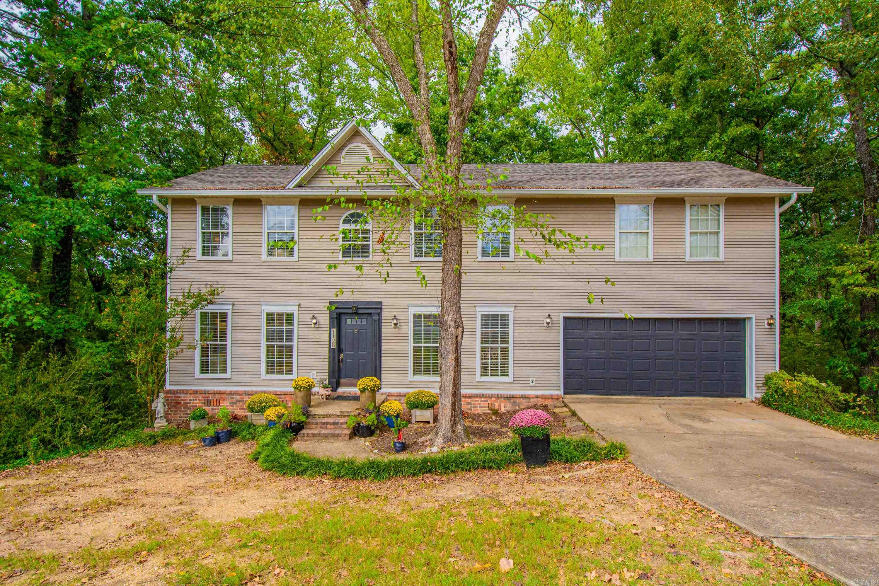 HARTFORD HILLS - Residential