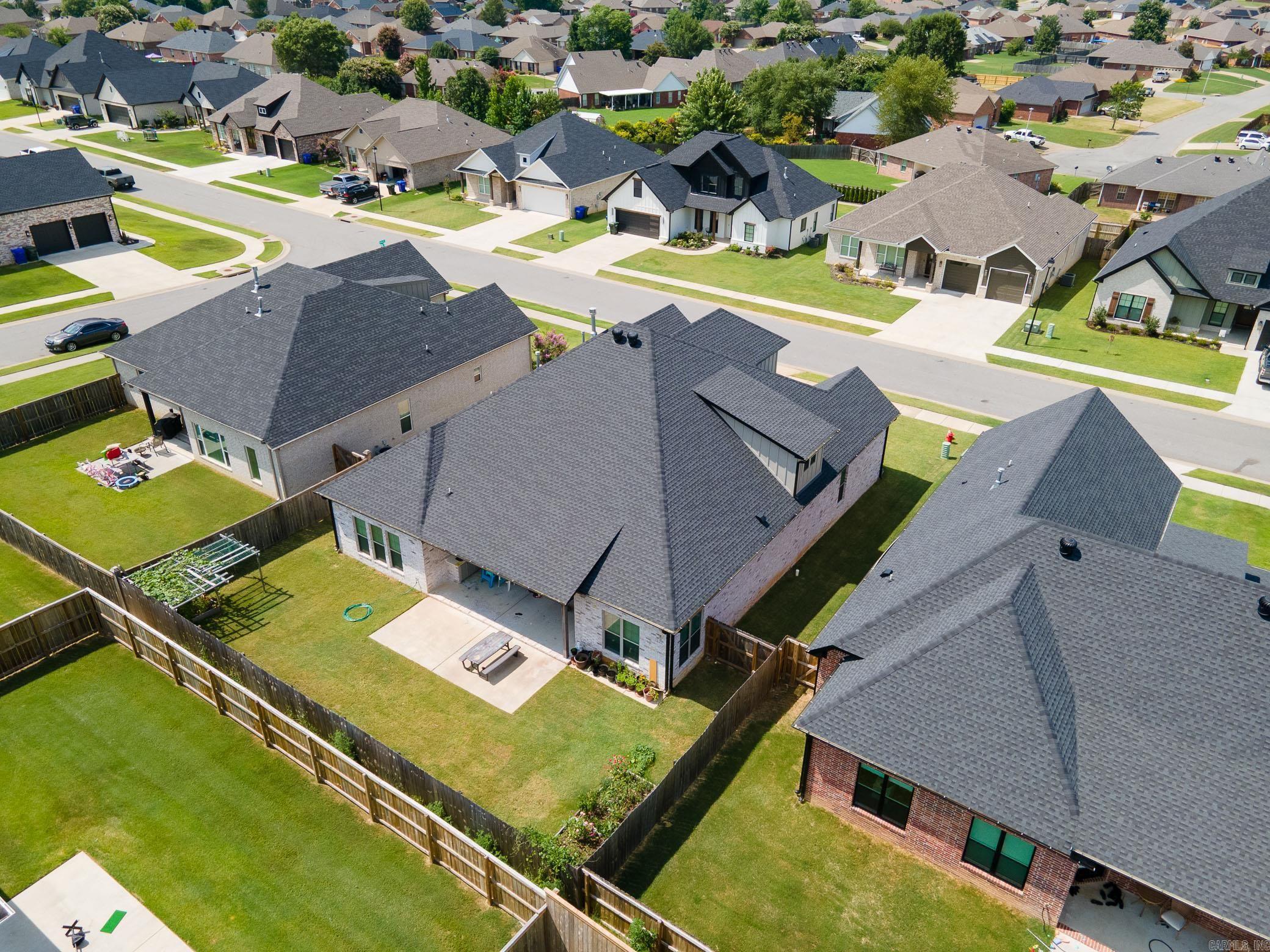 ROBYNMAR - Residential