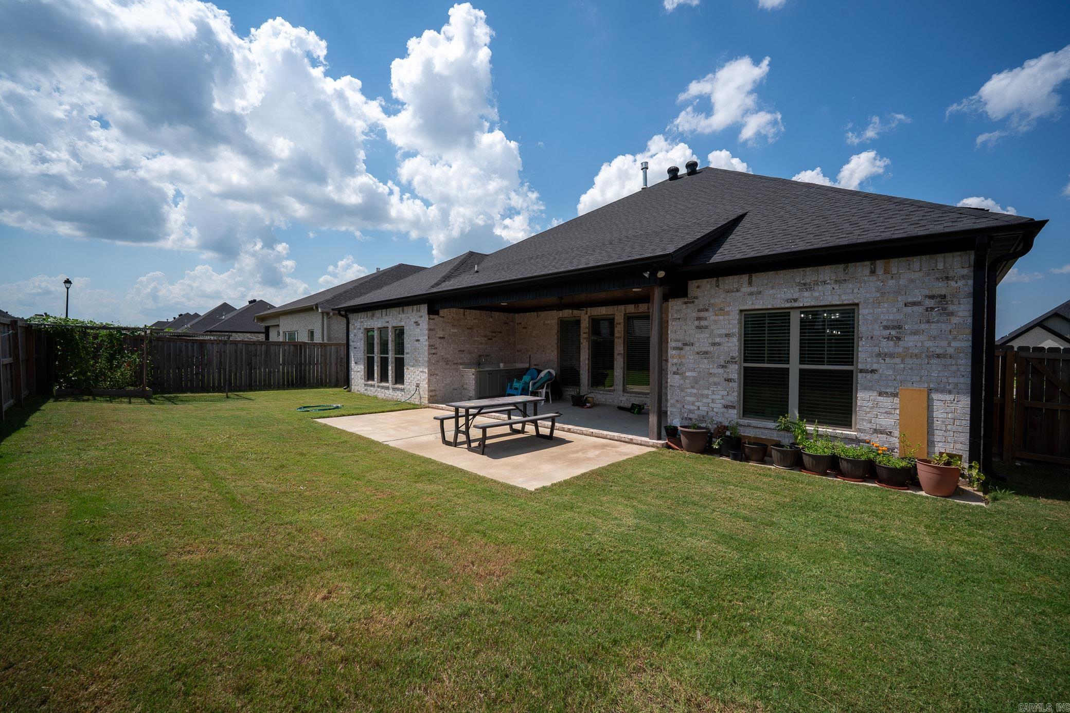 ROBYNMAR - Residential