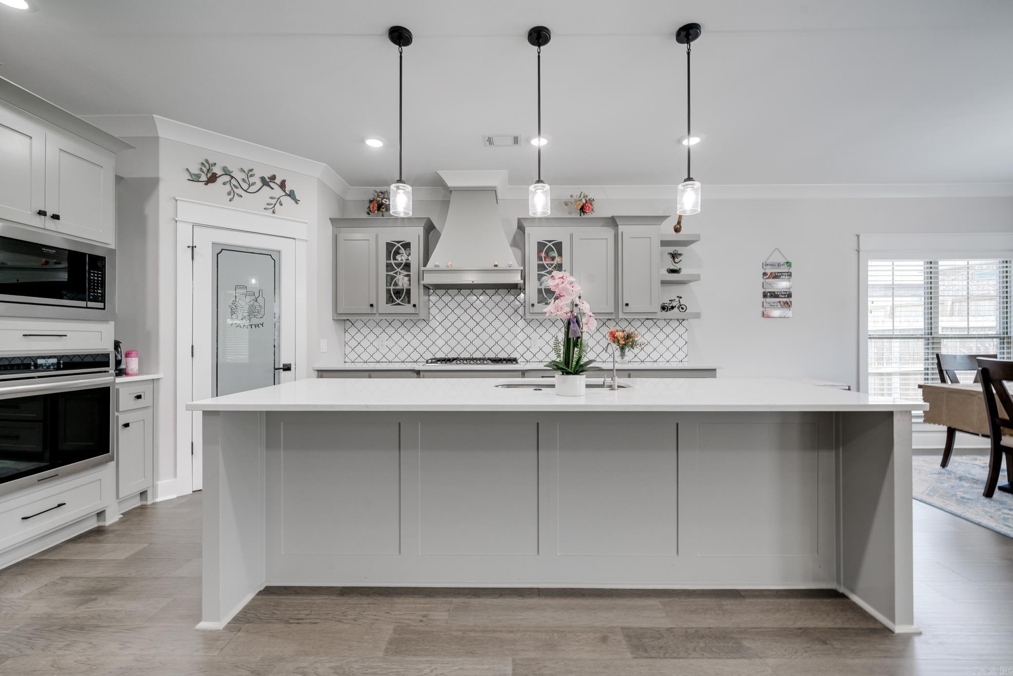 ROBYNMAR - Residential