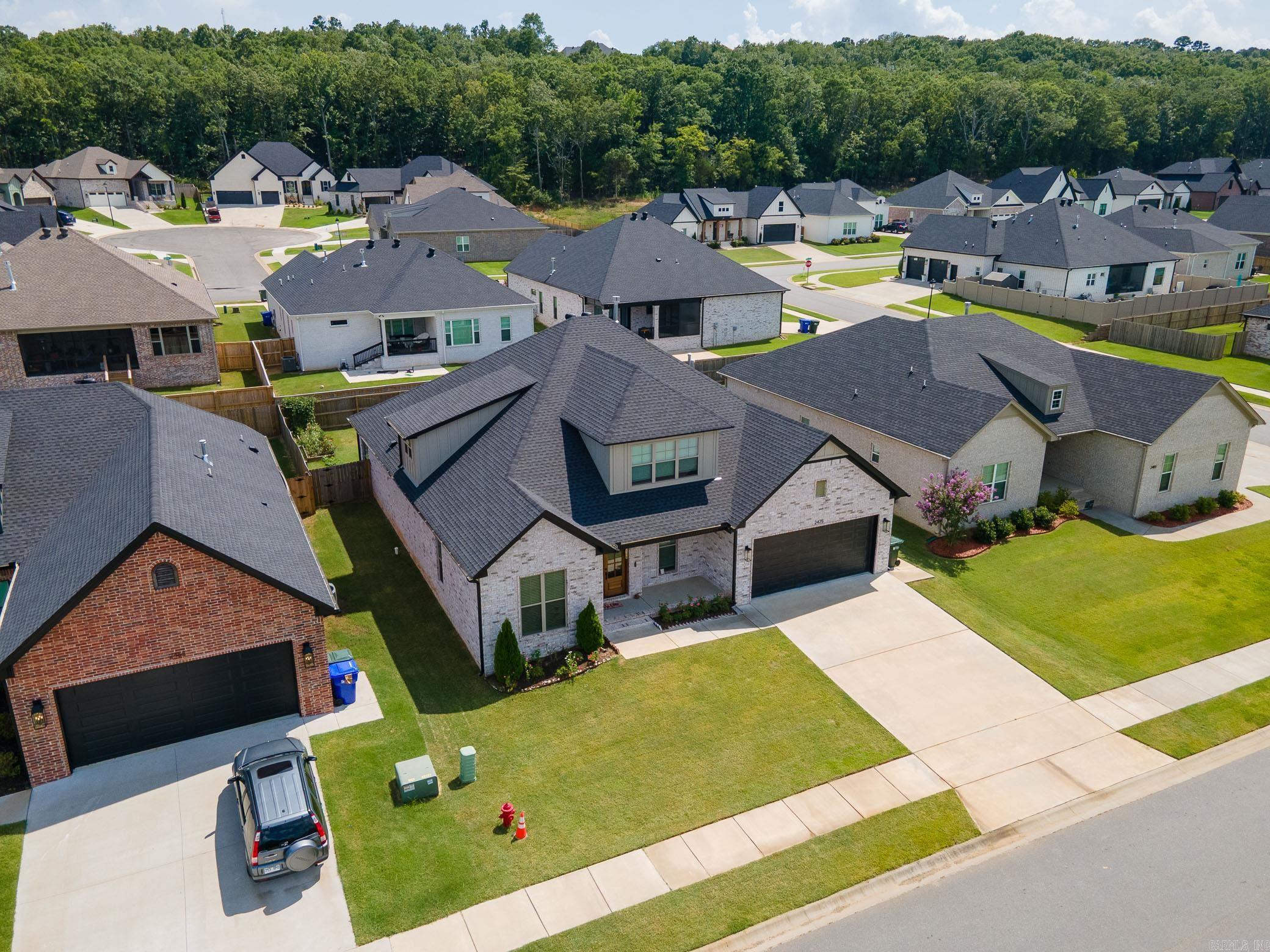 ROBYNMAR - Residential