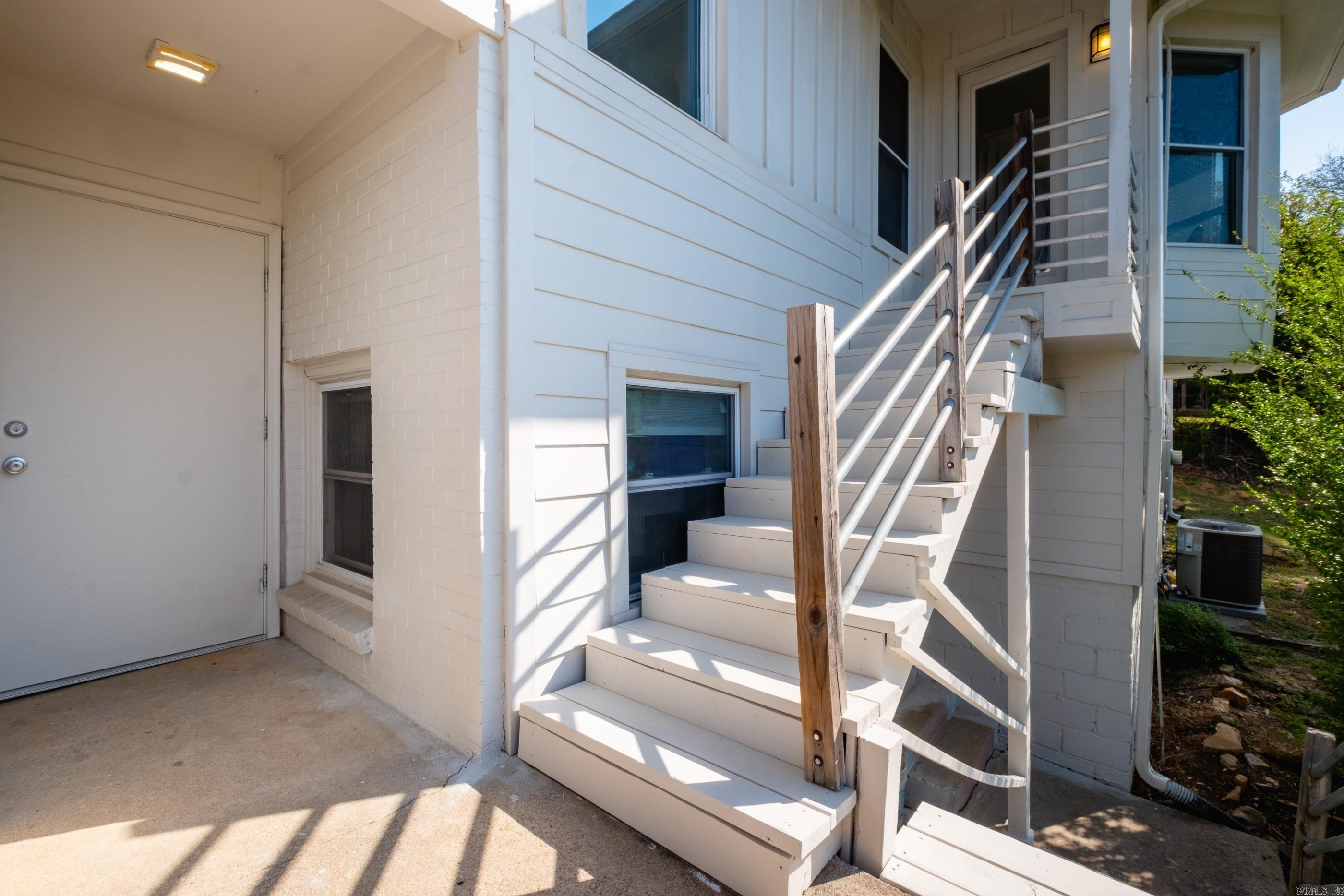 KINGWOOD PLACE - Residential