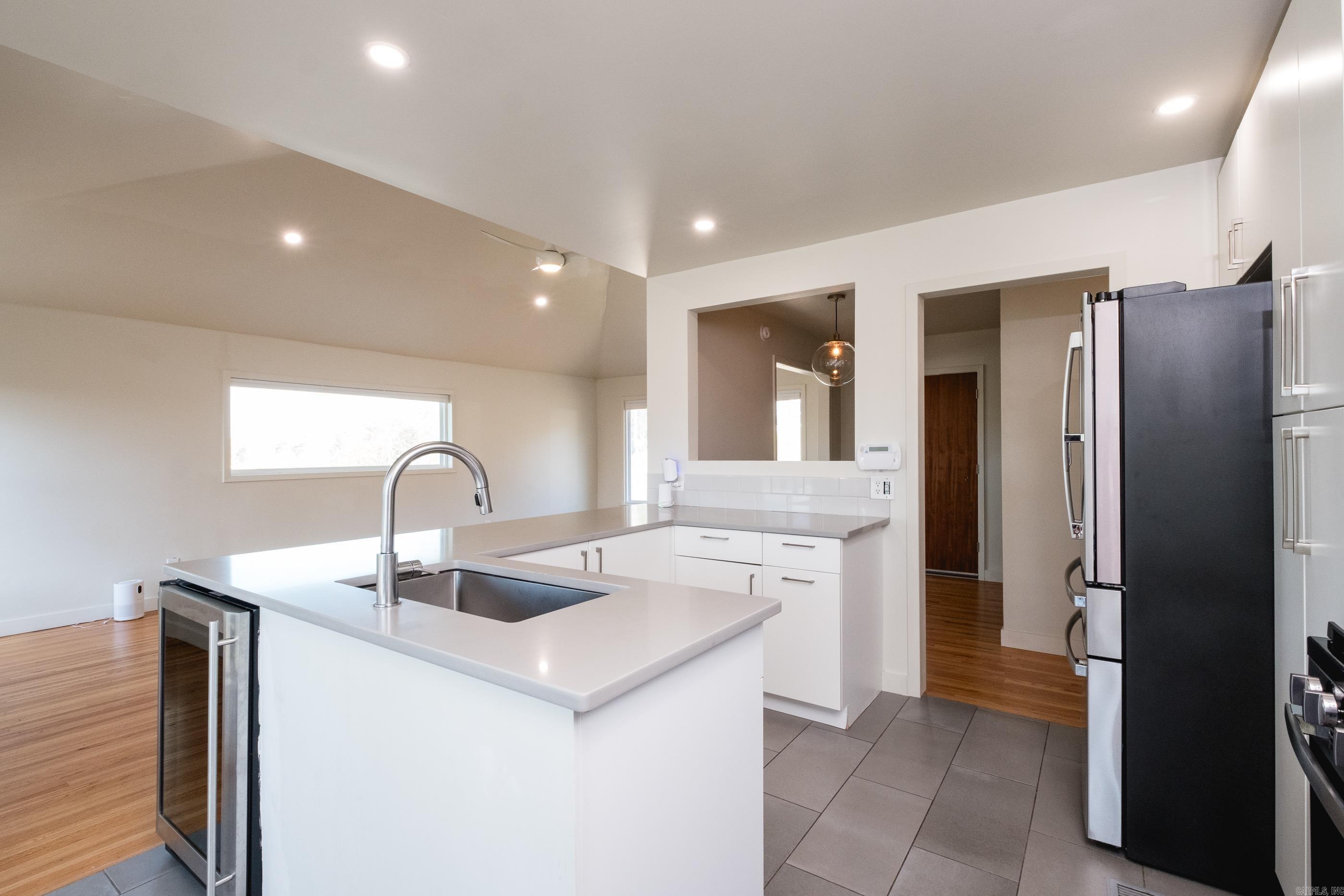 KINGWOOD PLACE - Residential