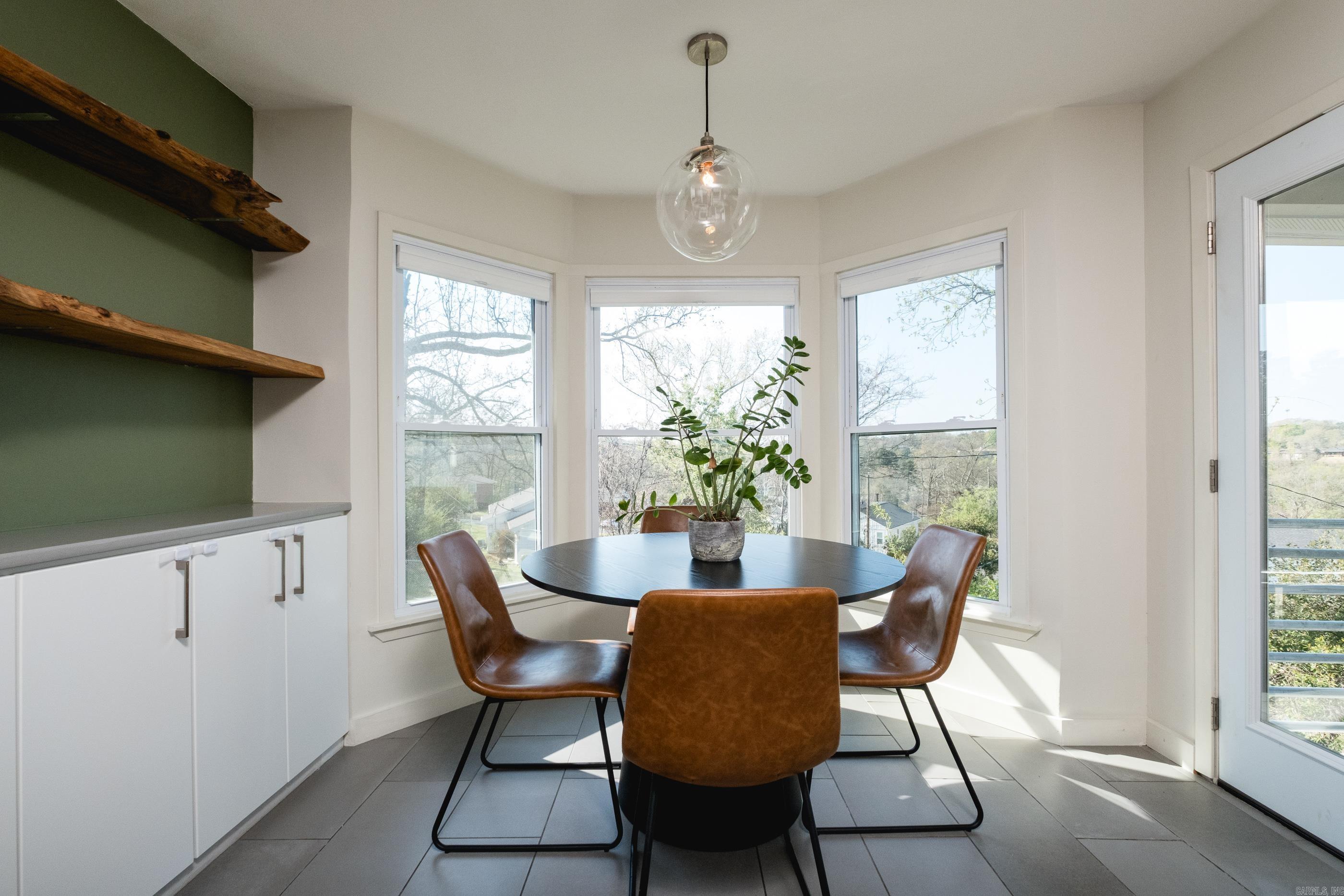 KINGWOOD PLACE - Residential