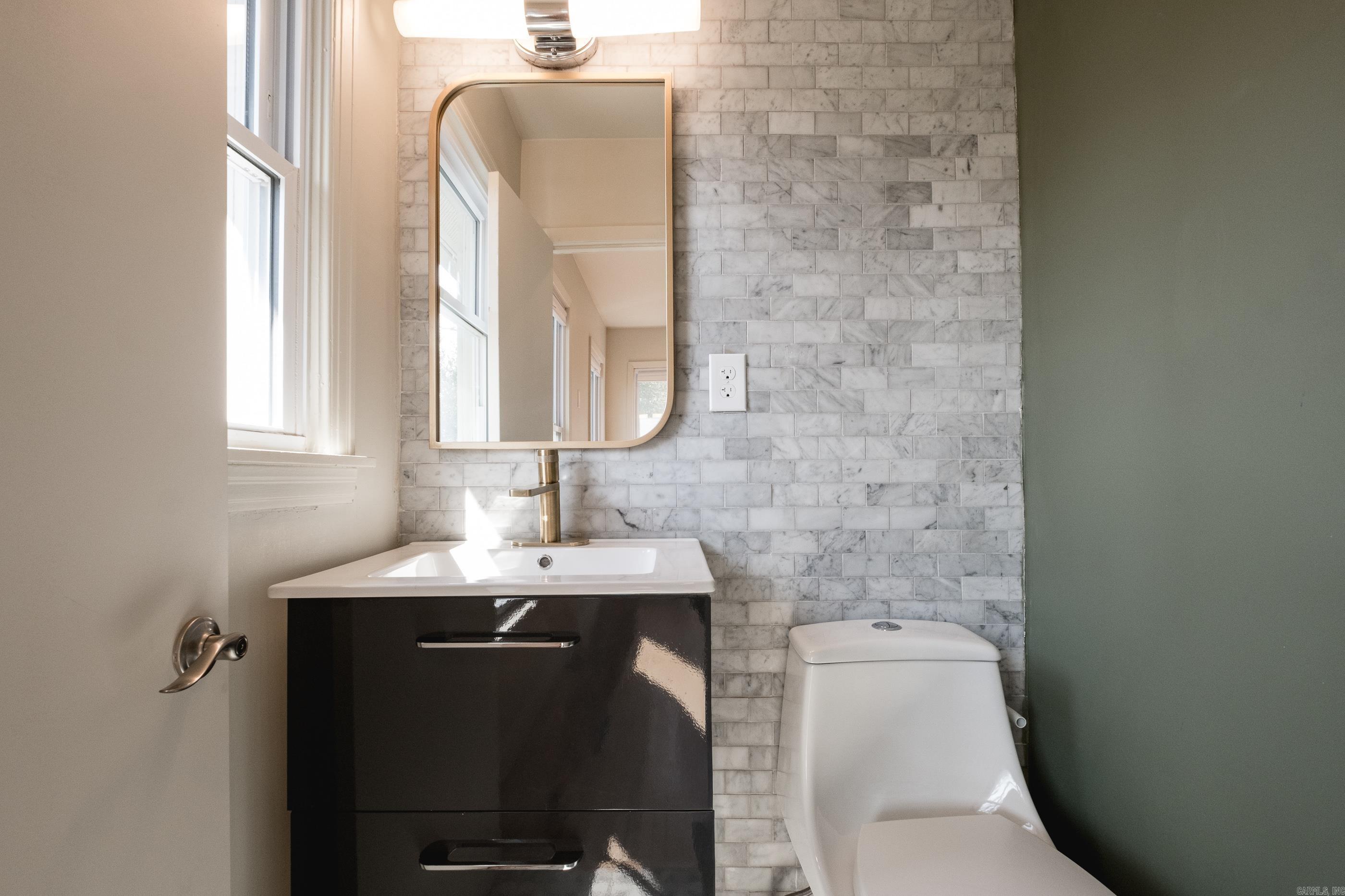 KINGWOOD PLACE - Residential