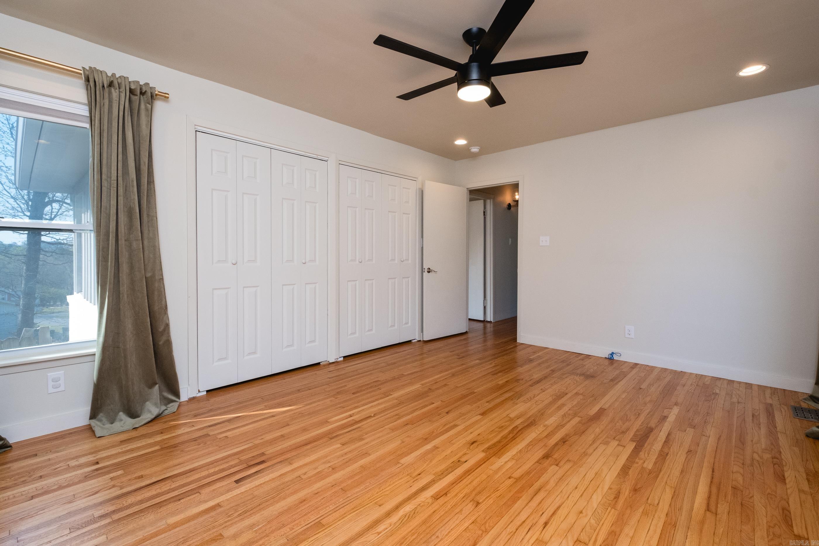 KINGWOOD PLACE - Residential