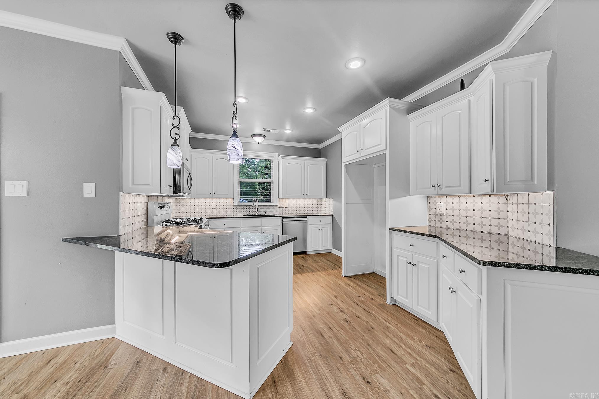 GREYSTONE - Residential