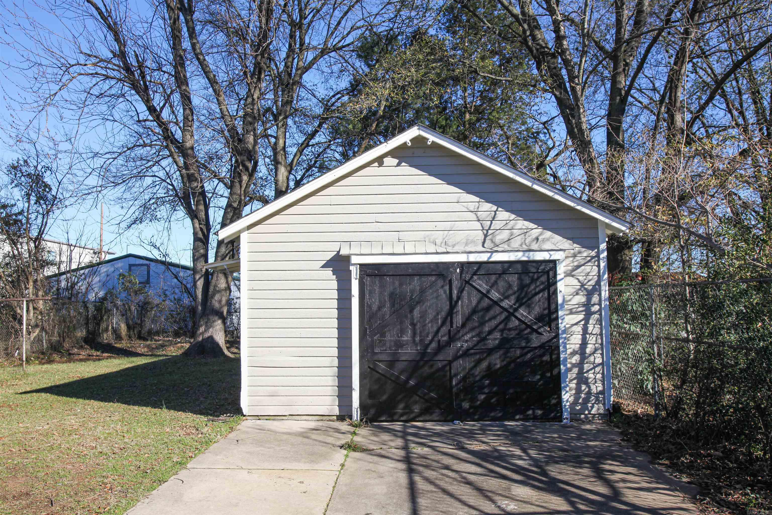 Humphrey & Baldwin - Residential Lease