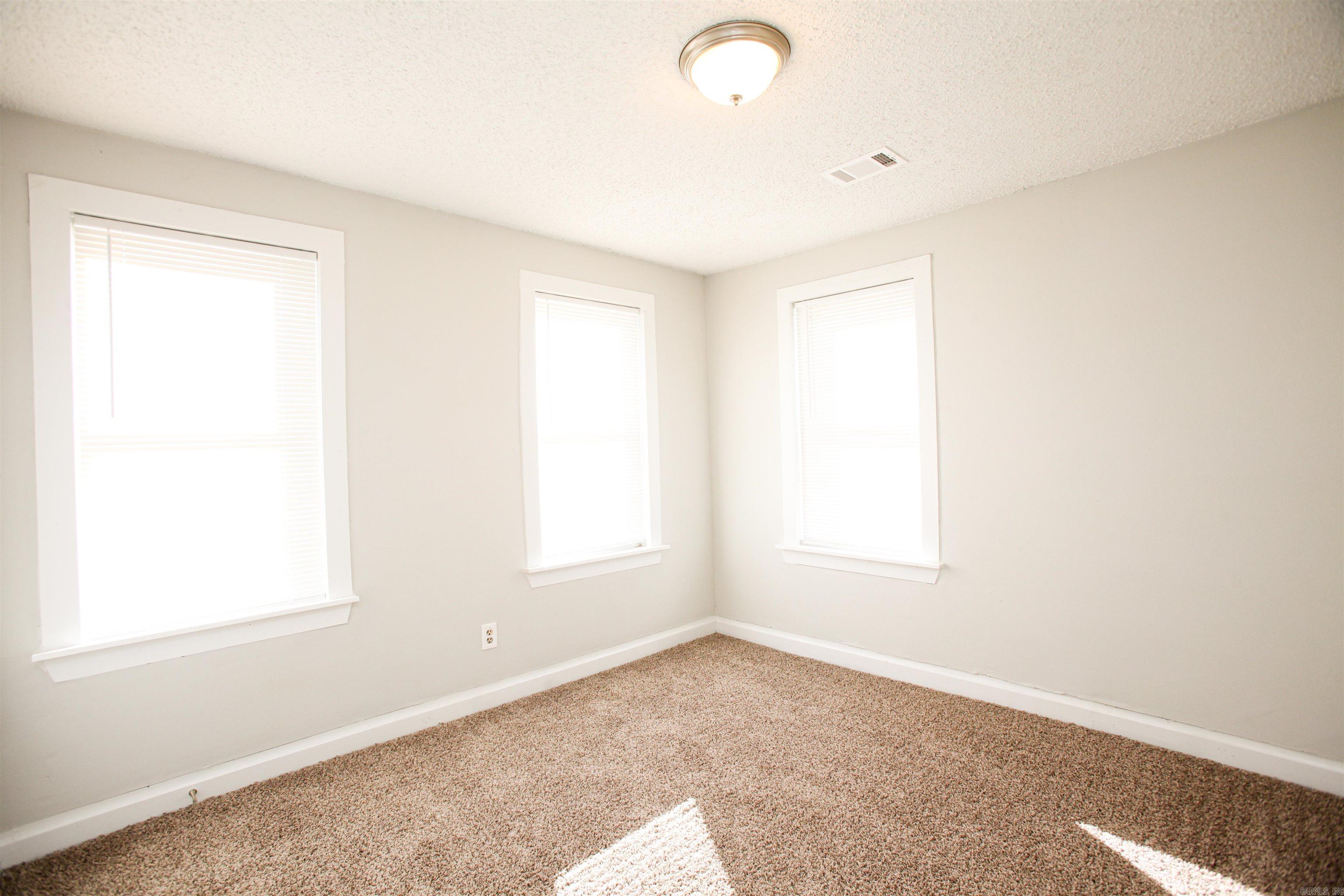 Humphrey & Baldwin - Residential Lease