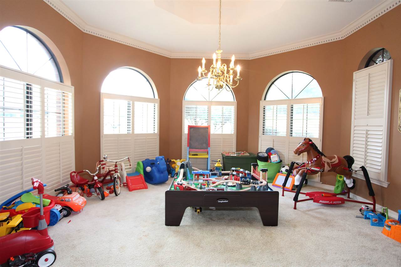 Quail Creek - Residential