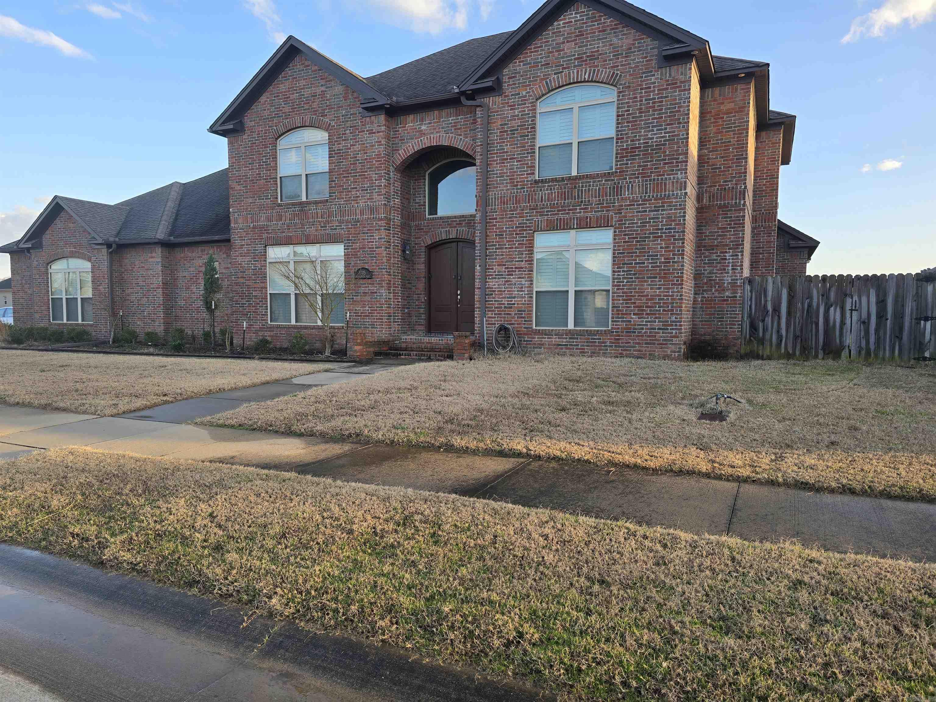 5 bedroom 4.5 bath with 4,913 square feet. Custom Built in 2016 Game room and Workout room or would make a great in home office,Vaulted ceilings,Dining room, Granite countertops, Open Kitchen to living area, beautiful staircase, Gas stove, Marble tile floors, Large safe room inside home, Custom plantation shutters, Main bedroom with custom tile shower and guest bedroom are downstairs, and 3 bedrooms upstairs. Patio with gass grill hook up, Fenced in backyard, 3 car garage,Gas and electric stove for extra cooking in the garage, gas Fireplace, on a Corner lot. See agent remarks, Interior Pictures to come in a few weeks.