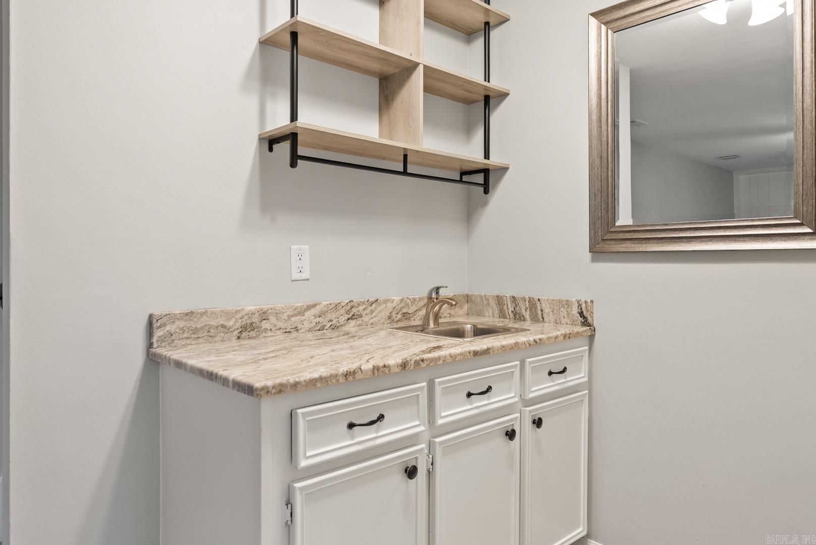 PLEASANT VIEW - Residential