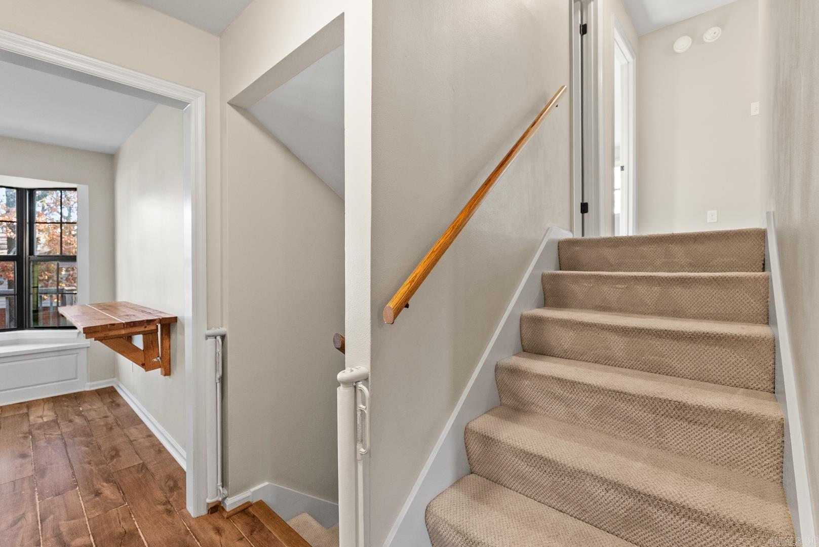 PLEASANT VIEW - Residential