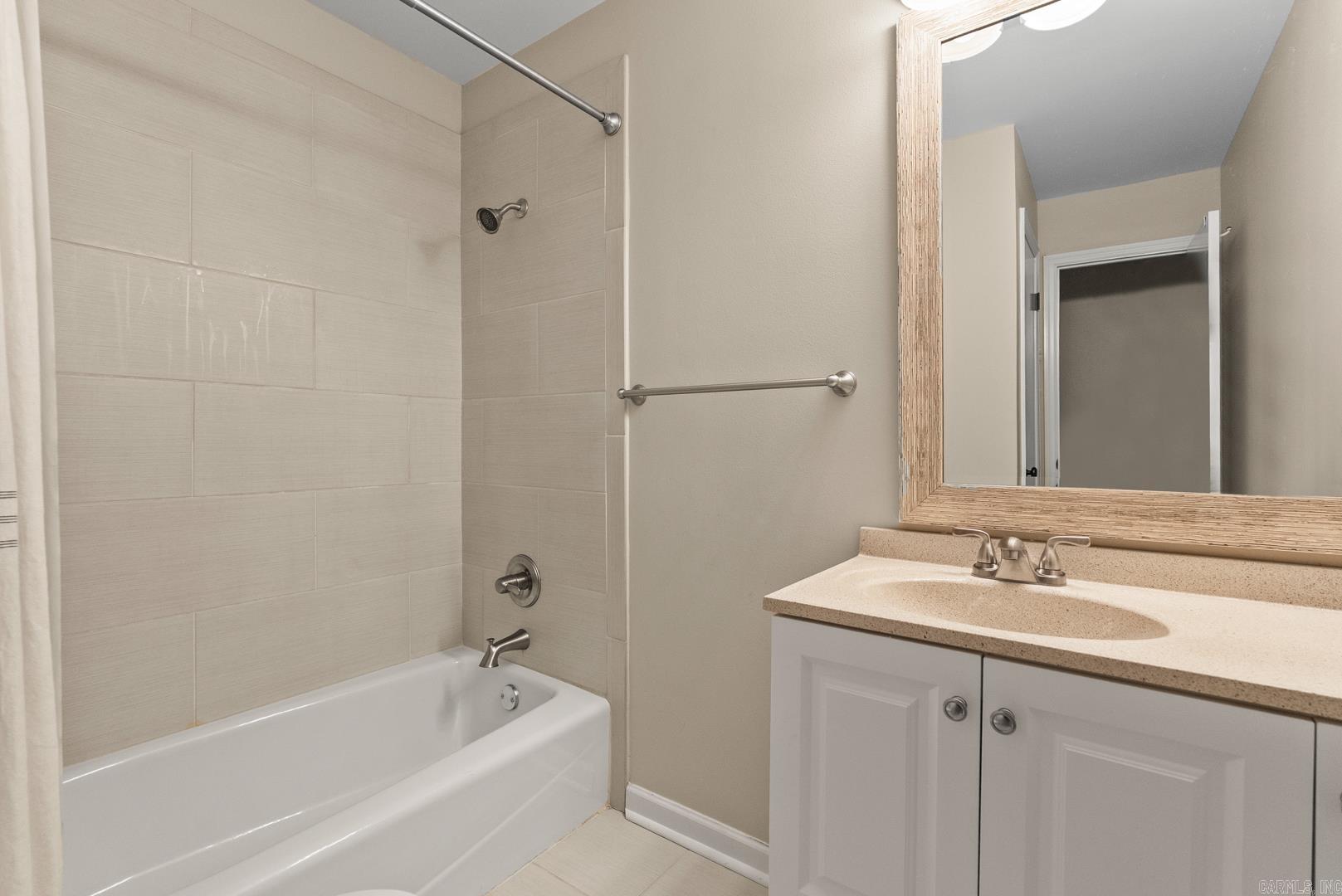 PLEASANT VIEW - Residential