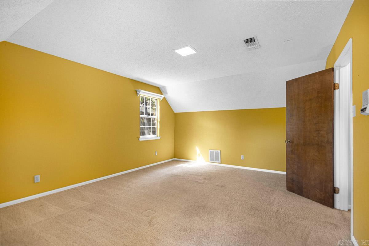 OVERBROOK - Residential