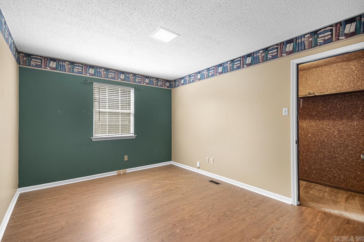 OVERBROOK - Residential