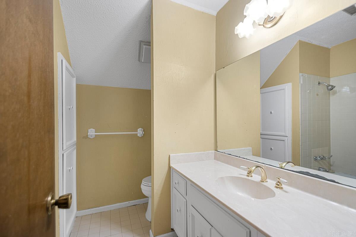 OVERBROOK - Residential