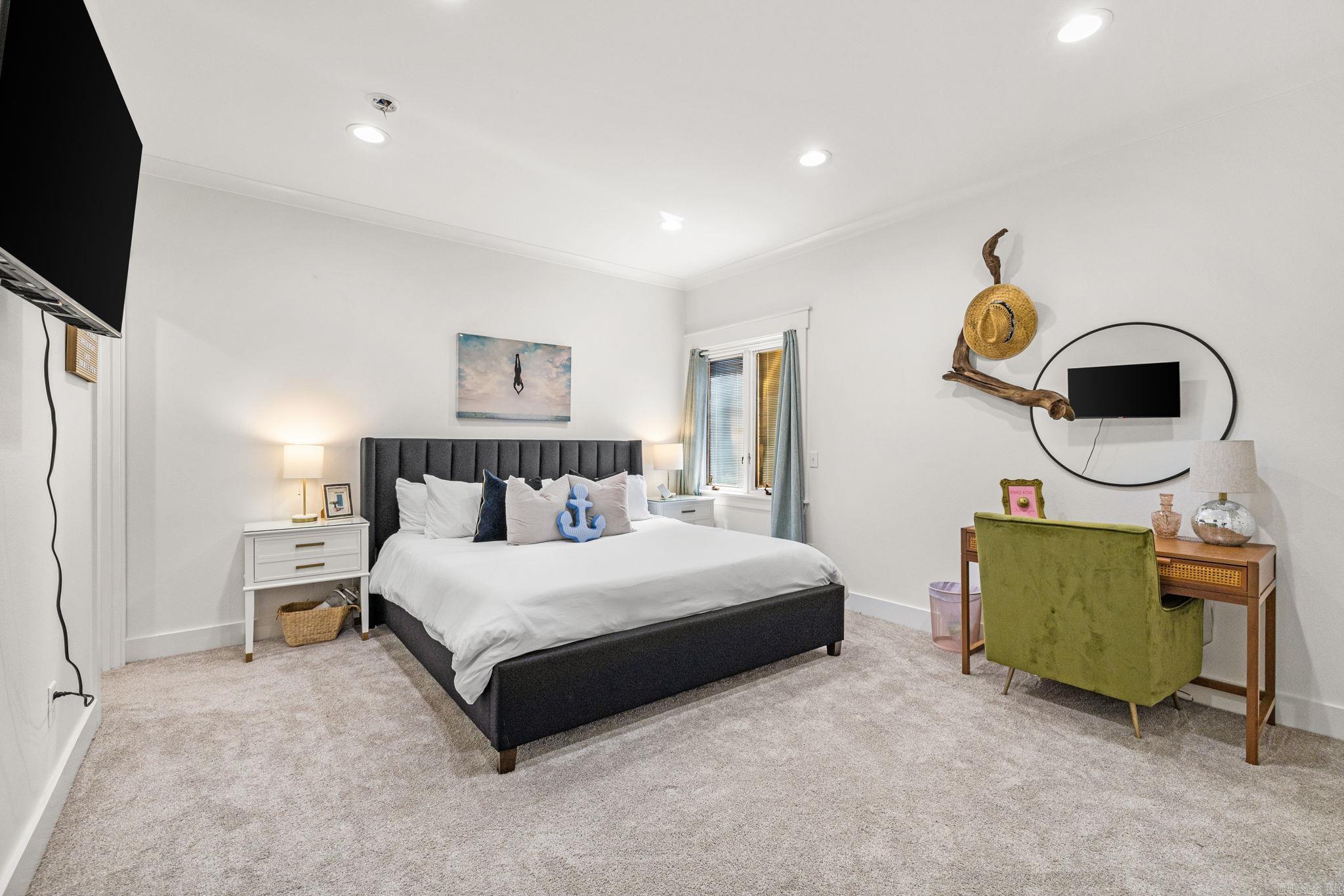 PLEASANT VALLEY - Residential